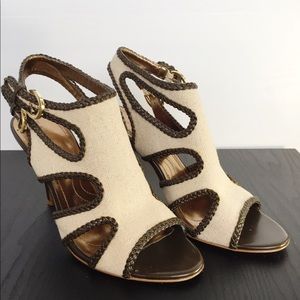 Tahari Brown Heels